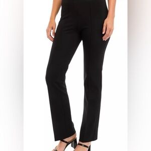 Women’s slim bootcut Black Pants